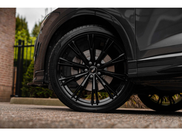 Foto 3 van Audi Q3 Sportback 45 TFSI e S Edition 245 PK 3x S-Line SONOS ACC Camera 21'' ABT RSQ3
