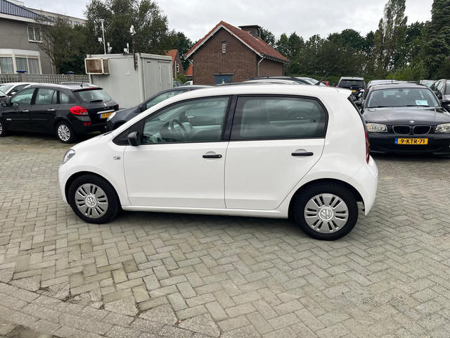 Foto 8 van Volkswagen up! 1.0 take up! BlueMotion airco (bj 2012)