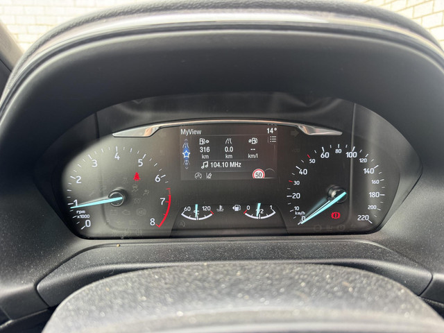 Foto 5 van Ford Fiesta 1.0 EcoBoost Hybrid ST-Line | B&O Audio | Panoramadak | Stoelverwarming | Camera |