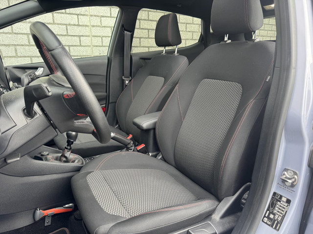 Foto 8 van Ford Fiesta 1.0 EcoBoost Hybrid ST-Line | B&O Audio | Panoramadak | Stoelverwarming | Camera |