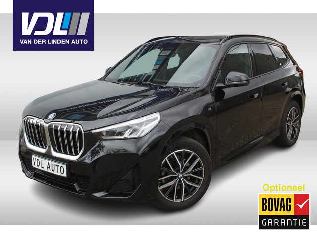 Foto 2 van BMW X1 sDrive18i Apple Carplay/Android Auto l Lederen bekleding l Hemelbekleding donker l Lichtmetal
