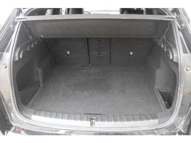 Foto 7 van BMW X1 sDrive18i Apple Carplay/Android Auto l Lederen bekleding l Hemelbekleding donker l Lichtmetal