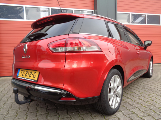 Foto 8 van Renault Clio Estate 0.9 TCe Limited 90PK Airco Cruise Navi Trekhaak 1E-Eiegnaar NL-Auto