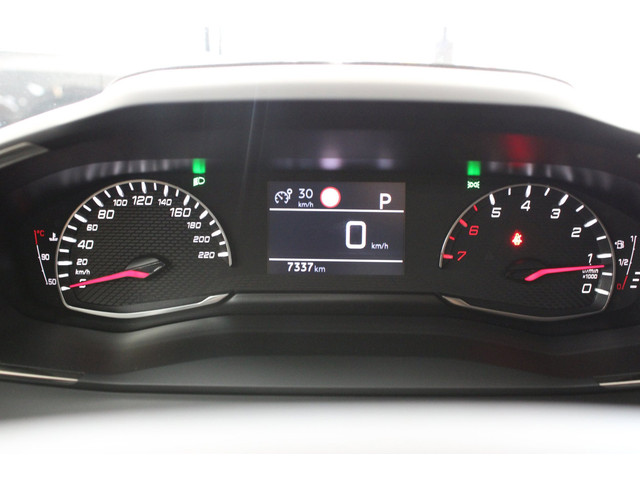 Foto 2 van Peugeot 208 1.2 PureTech Allure Automaat | Airco | Cruise control | Carplay | Navi | Parkeer sensore