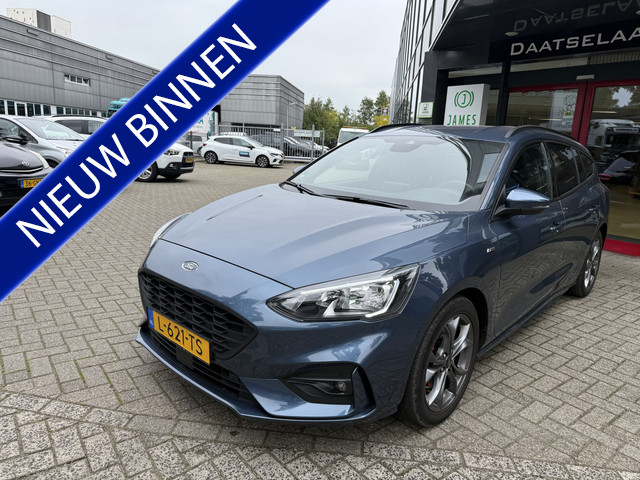 Foto 10 van Ford FOCUS Wagon 1.0 EcoBoost ST Line X Business Camera el.klep Navi