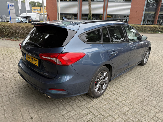 Foto 5 van Ford FOCUS Wagon 1.0 EcoBoost ST Line X Business Camera el.klep Navi