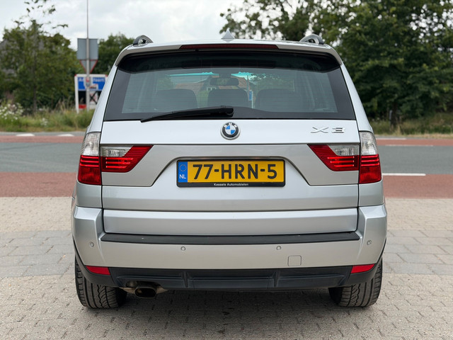 Foto 4 van BMW X3 2.0i Introduction