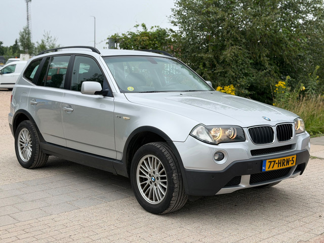 Foto 7 van BMW X3 2.0i Introduction