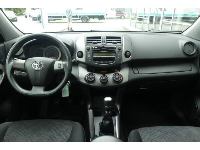Foto 9 van Toyota RAV4 2.0 VVTi Comfort 2WD AFN. TREKHAAK, CRUISE, AIRCO, ELEKT. RAMEN, 101.717KM