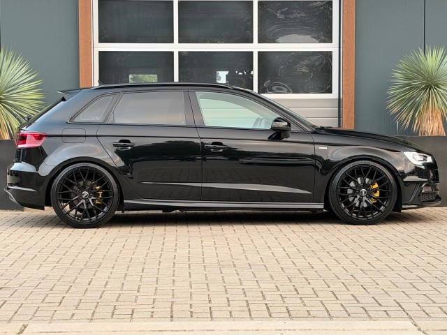 Foto 8 van AUDI A3 1.4 TFSI S-Line S-Tronic Stoelverw. Xenon