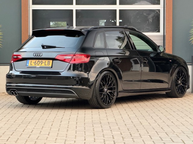 Foto 7 van AUDI A3 1.4 TFSI S-Line S-Tronic Stoelverw. Xenon