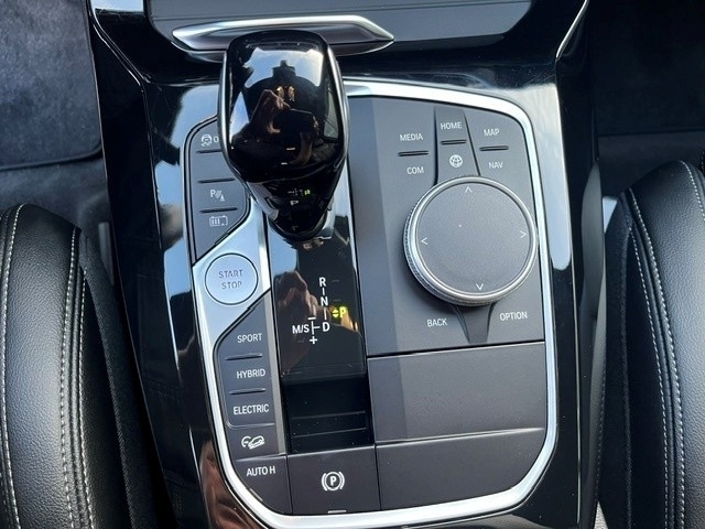 Foto 10 van BMW X3 XDRIVE30E High Executive M Sport TREKHAAK