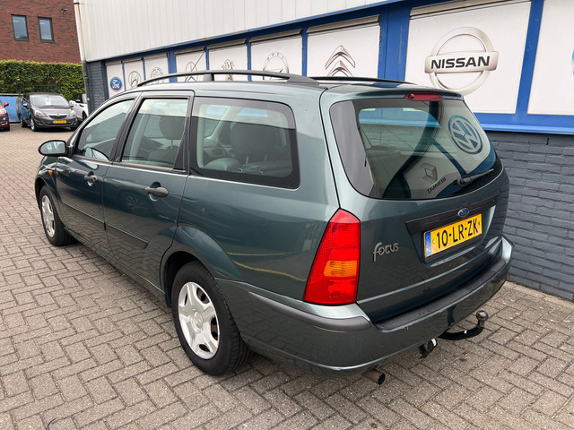 Foto 10 van Ford Focus Wagon 1.6-16V Centennial 2003 170000km NWE.APK 1450EU