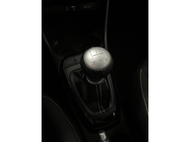 Foto 2 van Kia Picanto 1.0 MPi DynamicLine AIRCO/CRUISE/CAMERA/APPLE/LMV