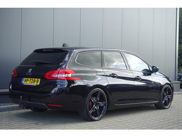 Foto 2 van Peugeot 308 SW 1.6 BlueHDI Blue Lease Executive Pack