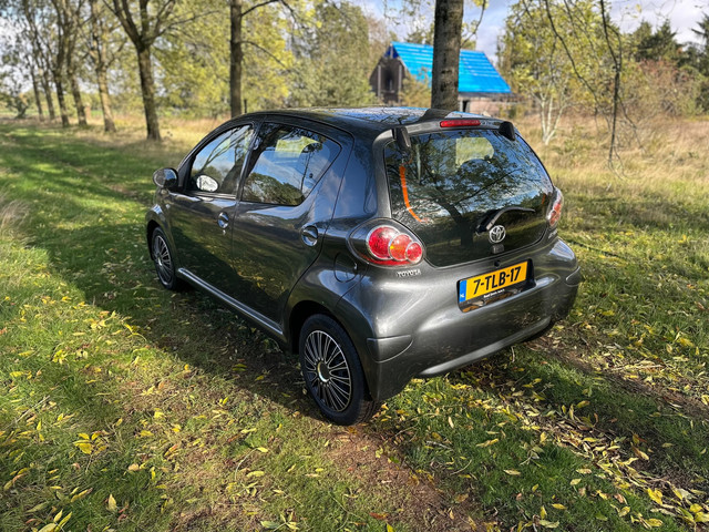 Foto 9 van Toyota Aygo 1.0 VVT-i Comfort apk t/m 05-08-2027