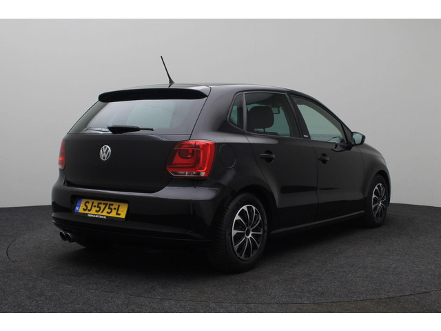 Foto 9 van Volkswagen Polo 1.2 Easyline 2011 | Airco | Stoelverwarming | Regensensor | Elektrische Ramen | Elek