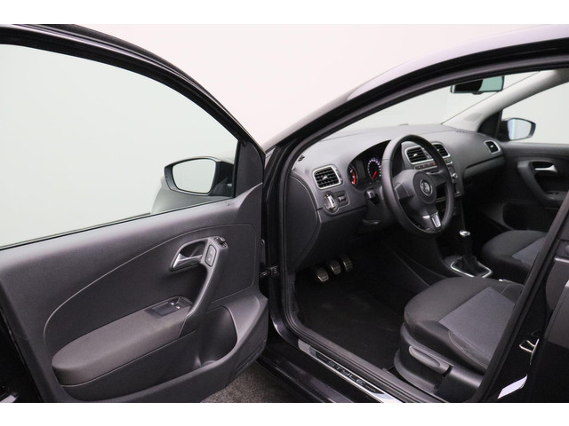 Foto 8 van Volkswagen Polo 1.2 Easyline 2011 | Airco | Stoelverwarming | Regensensor | Elektrische Ramen | Elek