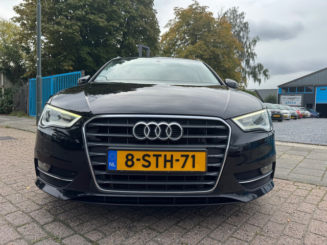 Foto 7 van Audi A3 Sportback 1.4 TFSI Attraction Clima Elek Pakket Navi Cruise