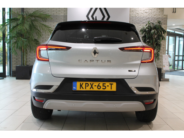 Foto 4 van Renault Captur 1.6 E-Tech Hybrid 145 Techno | automaat | hybride | achteruitrijcamera