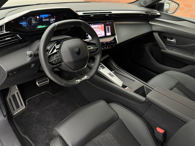 Foto 5 van Peugeot 308 SW Plug-in Hybrid 225 GT | Schuifdak | Stoelverwarming | Memory Seats | Keyless | Dodeho