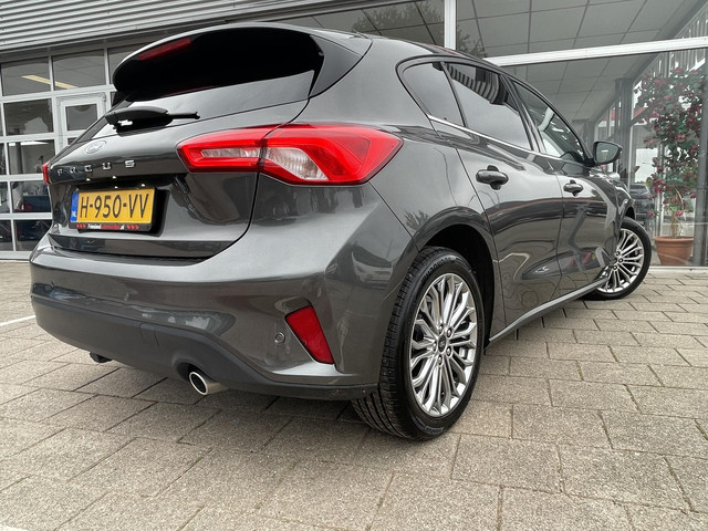 Foto 8 van Ford Focus 1.0 EcoBoost Titanium Business /Cruise/Clima/Trekhaak afneembaar/Navi/2020/