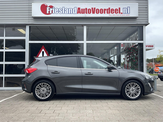 Ford Focus 1.0 EcoBoost Titanium Business /Cruise/Clima/Trekhaak afneembaar/Navi/2020/
