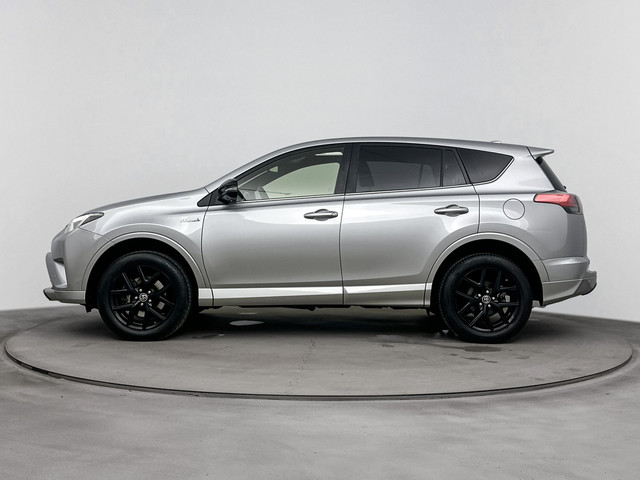 Foto 9 van Toyota RAV4 2.5 Hybrid AWD Style | Schuif/Kantel Dak | 360 Camera | Lederen Bekleding | Memory Seat