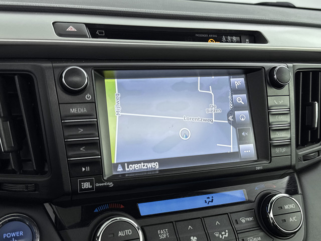 Foto 4 van Toyota RAV4 2.5 Hybrid AWD Style | Schuif/Kantel Dak | 360 Camera | Lederen Bekleding | Memory Seat