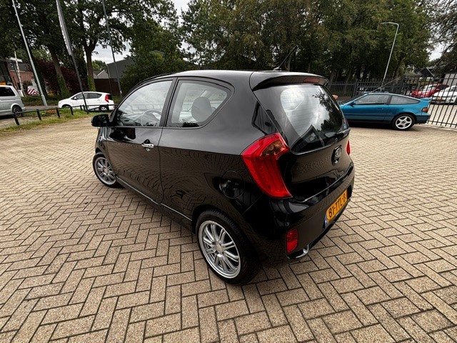 Foto 6 van Kia Picanto 1.0 CVVT Super Pack/clima/lm velgen/led