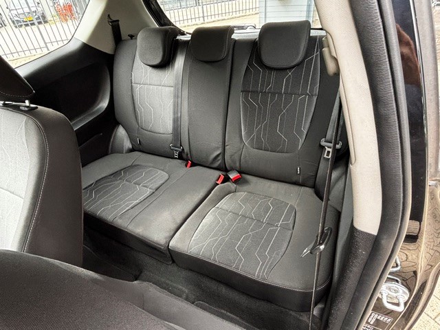 Foto 9 van Kia Picanto 1.0 CVVT Super Pack/clima/lm velgen/led