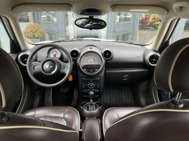 Foto 10 van MINI Countryman 2.0 Cooper D Aut. | Leder | 17 inch | Nieuwe APK