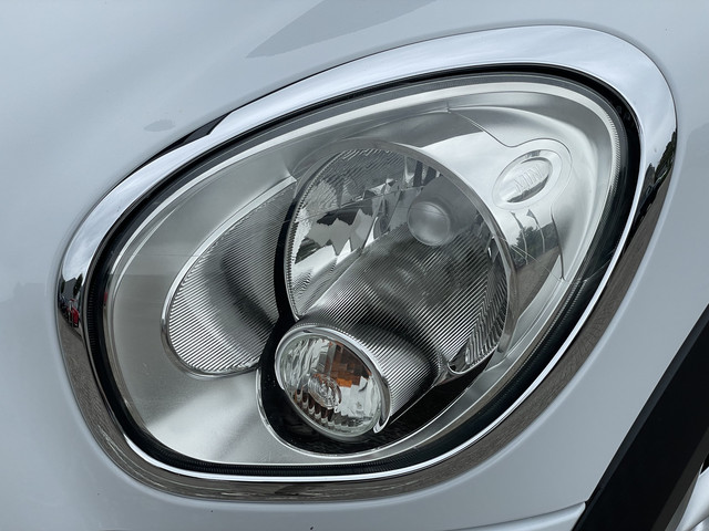 Foto 3 van MINI Countryman 2.0 Cooper D Aut. | Leder | 17 inch | Nieuwe APK