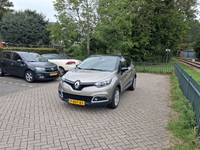 Foto 3 van Renault Captur 1.2 TCe Dynamique navi AUTOMAAT trekhaak ALLINPRIJS