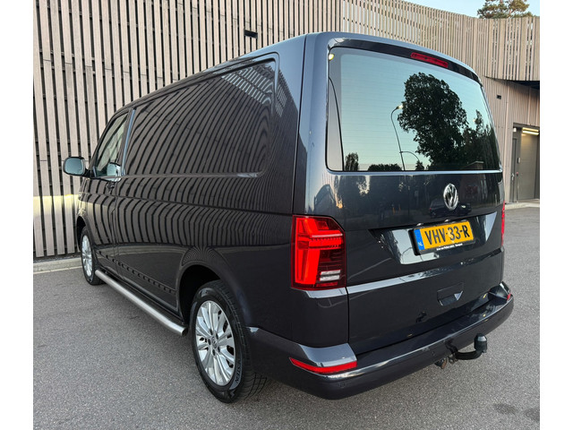 Foto 3 van Volkswagen Transporter 2.0 TDI Automaat BULLI vele optie's!