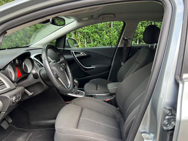 Foto 4 van Opel Astra 1.4 Turbo Sport|134000KM|Navigatie|Climate Control|
