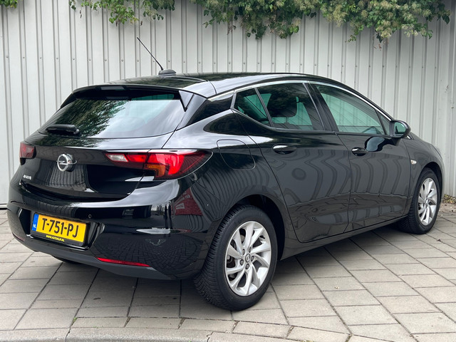 Foto 4 van Opel Astra 1.2 Business Edition|80000KM|Navigatie|Climate Control|