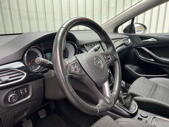 Foto 7 van Opel Astra 1.2 Business Edition|80000KM|Navigatie|Climate Control|