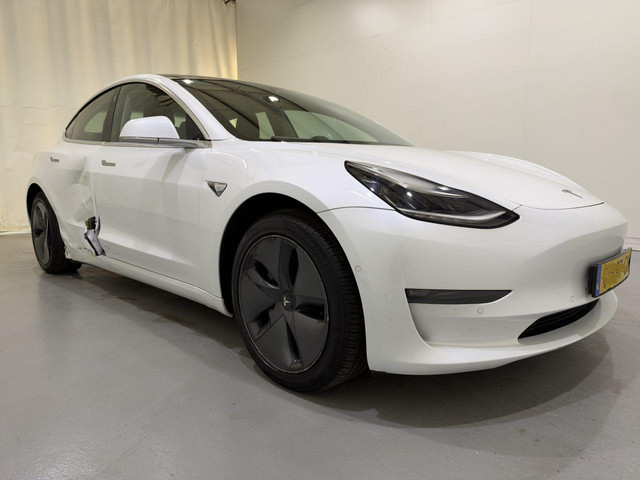 Foto 2 van Tesla Model 3 Long Range Dual Motor 75 kWh (bj 2019)