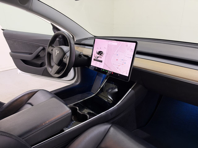 Foto 8 van Tesla Model 3 Long Range Dual Motor 75 kWh (bj 2019)