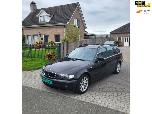 Foto 2 van BMW 3-serie Touring 316i Special Executive ,Leder,Carplay!