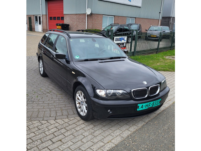 Foto 4 van BMW 3-serie Touring 316i Special Executive ,Leder,Carplay!