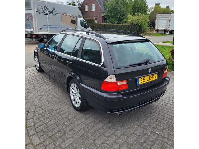 Foto 8 van BMW 3-serie Touring 316i Special Executive ,Leder,Carplay!