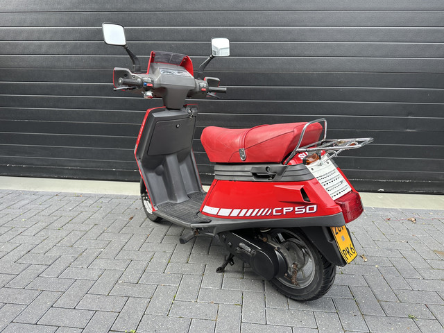Foto 5 van Suzuki CP50 Retro Vintage scooter bromscooter bromfiets BJ 1985