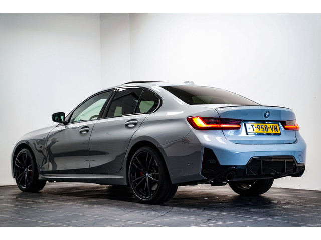 Foto 4 van BMW 3-serie 320e M Sport|Open dak|Harman Kardon|Leder|NAP