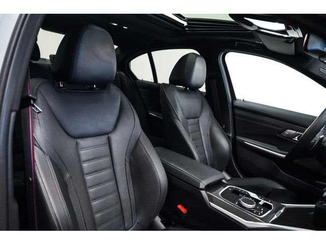 Foto 7 van BMW 3-serie 320e M Sport|Open dak|Harman Kardon|Leder|NAP