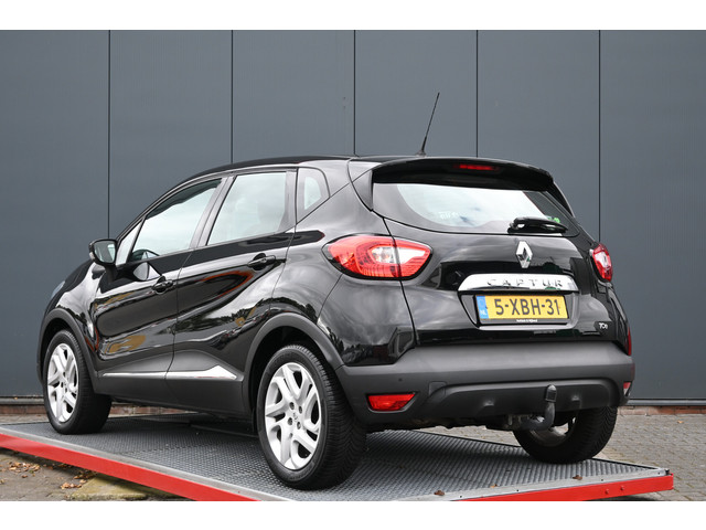 Foto 6 van Renault Captur 0.9 TCe Dynamique trekhaak (bj 2014)
