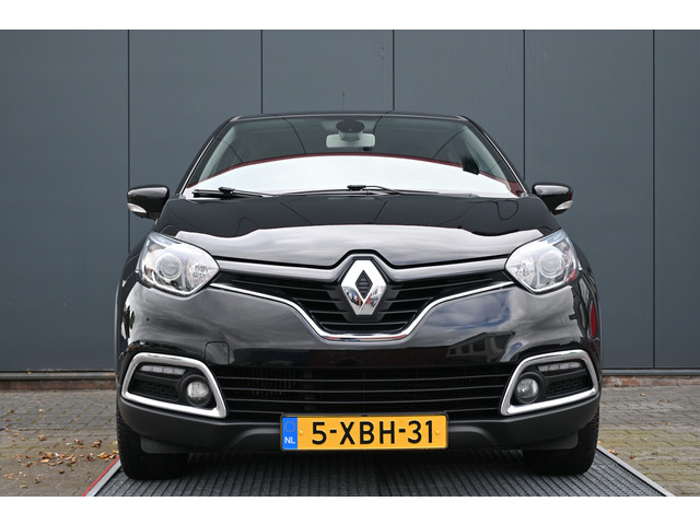 Foto 4 van Renault Captur 0.9 TCe Dynamique trekhaak (bj 2014)
