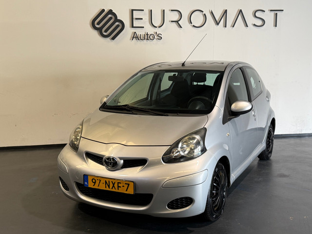 Foto 7 van Toyota Aygo 1.0-12V Comfort Airco Elektrische Ramen Nieuwe Apk