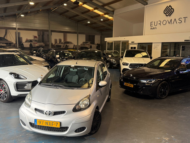 Foto 10 van Toyota Aygo 1.0-12V Comfort Airco Elektrische Ramen Nieuwe Apk